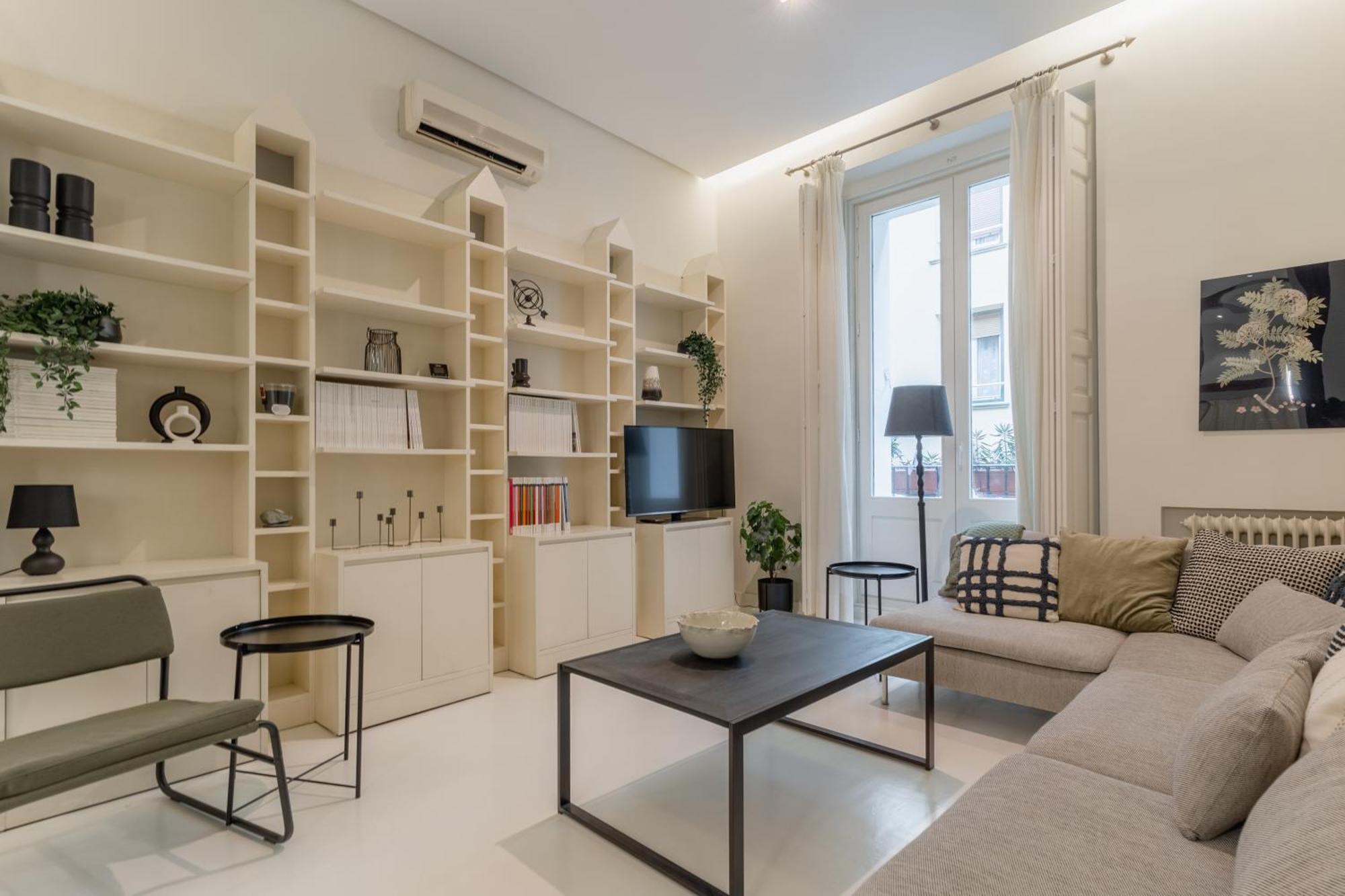 Apartament Spacious Modern-3bedrooms 2bathrooms-plaza Mayor *